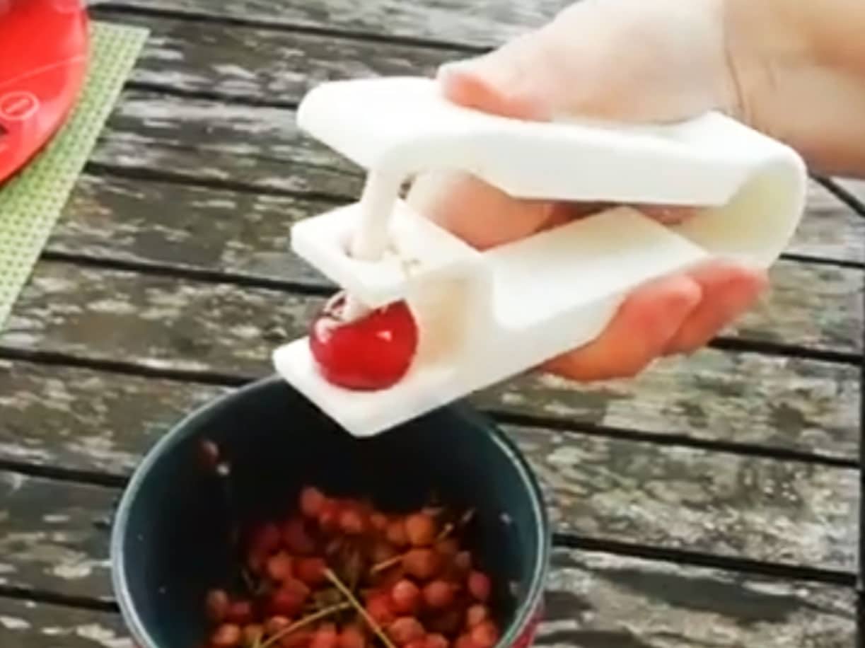 cherry pitter tool