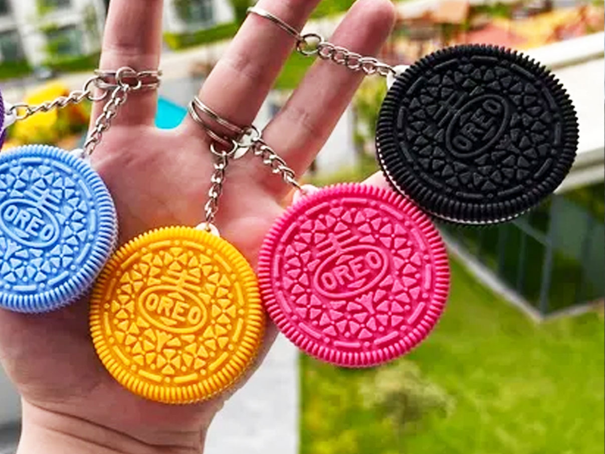 Oreo Air Tag Keychain 3D Print