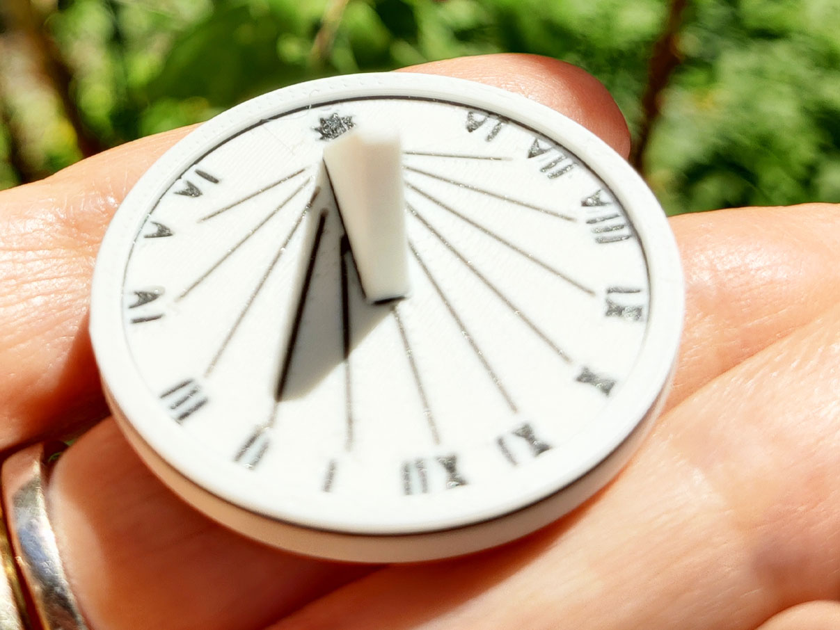 Portable Sundial Keyring STL File